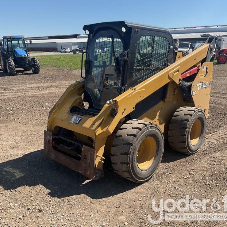 2018 CATERPILLAR 272D2