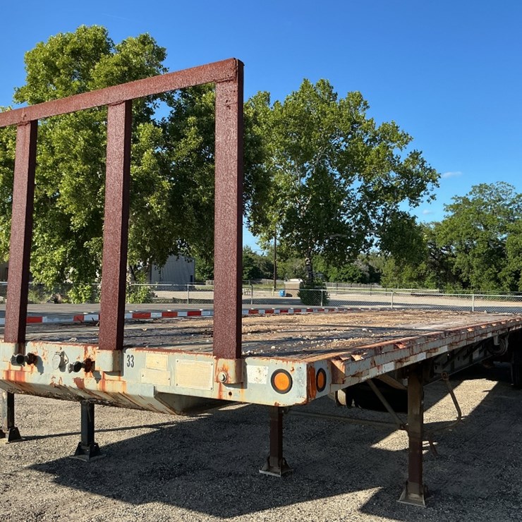 1993 TRANSCRAFT 48FT. FLATBED TRAILER