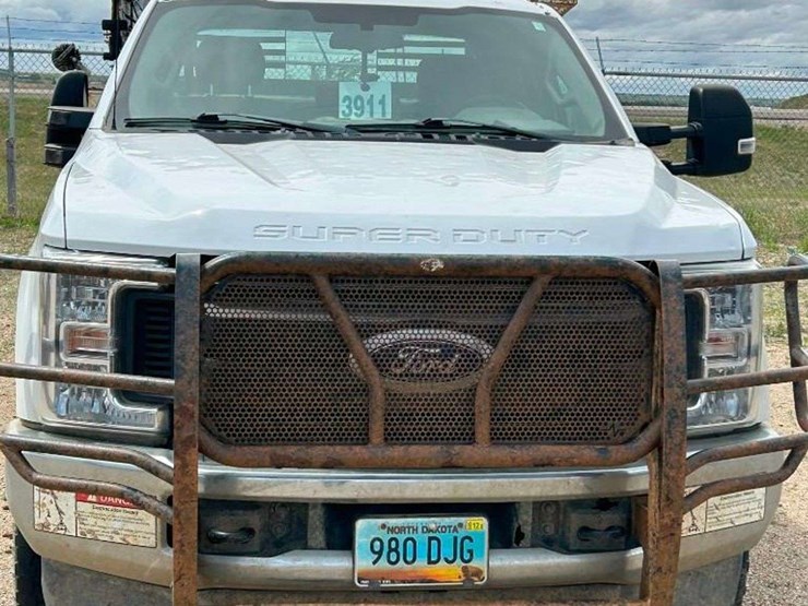 2018-ford-f350-image-3