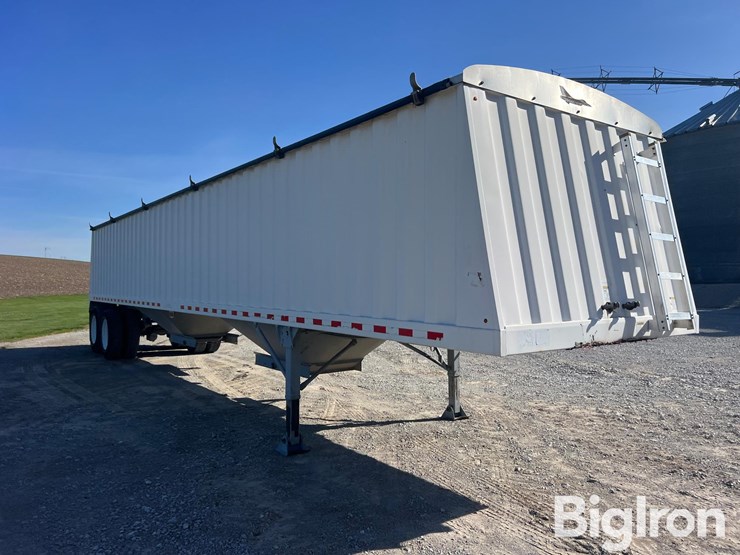 2010-jet-grain-trailer-image-3