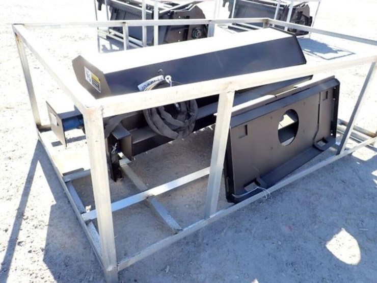 unused-greatbear-72-in.-angle-skid-steer-broom-image-4