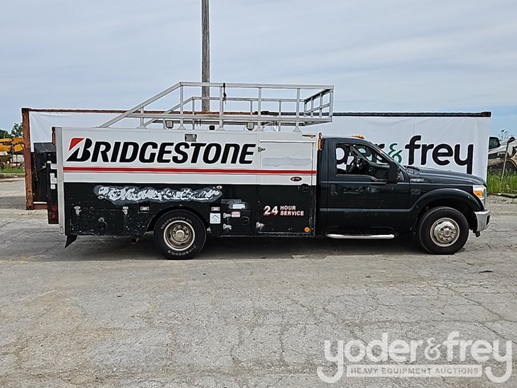 2015-ford-f350-sd-image-5