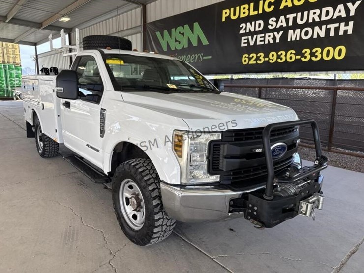 2019-ford-f350-image-2
