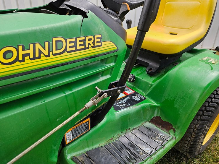 john-deere-gt235-image-16