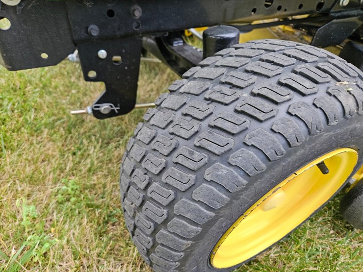 john-deere-x360-image-10