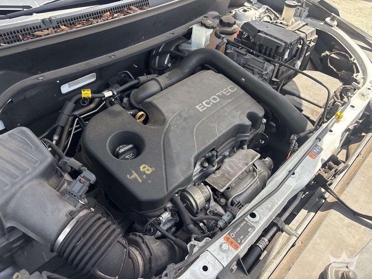 2020-chevrolet-equinox-image-14