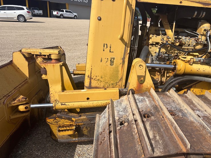 caterpillar-d3g-lgp-image-5