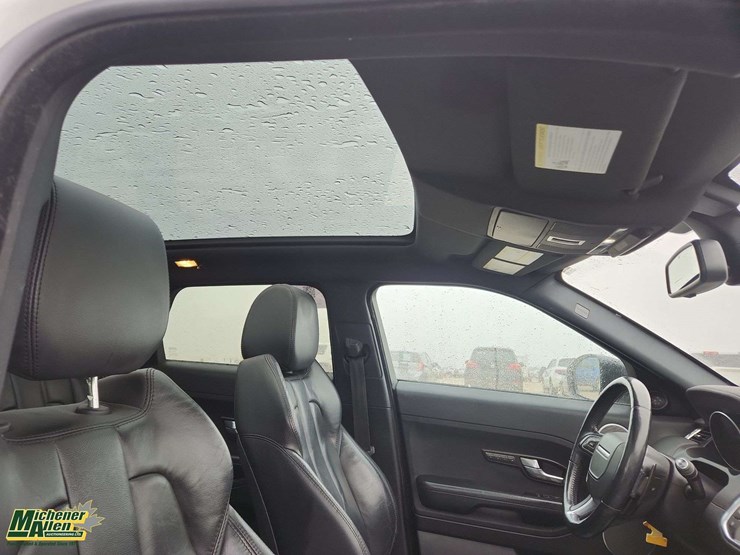 2014-land-rover-range-rover-image-16