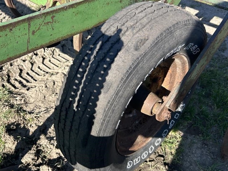 john-deere-4110-image-15