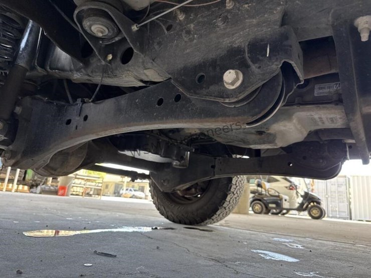 2014-ford-f250-image-30