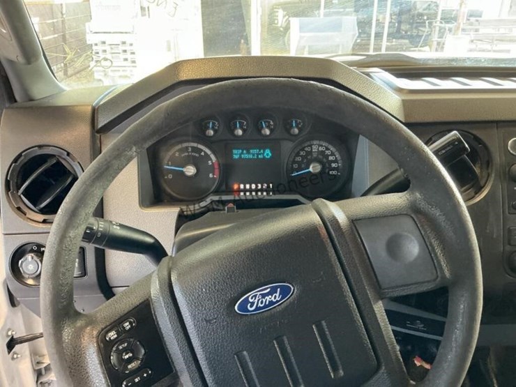 2015-ford-f450-image-18