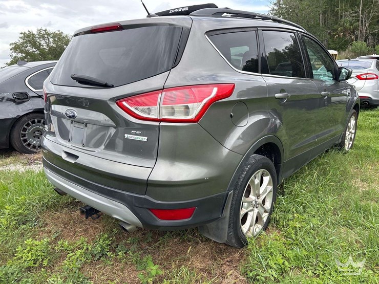 2013-ford-escape-image-3