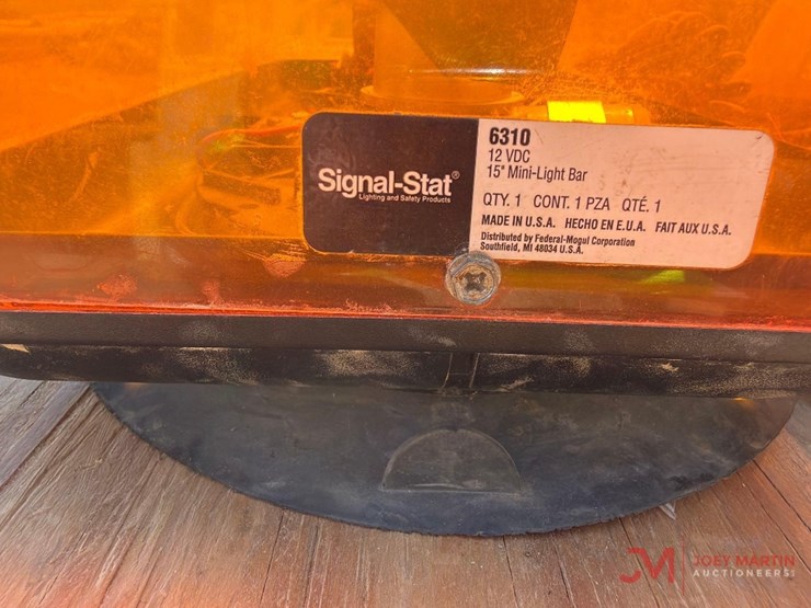 (2)-signal-stat-15"-12-volt-mini-light-bar-image-6