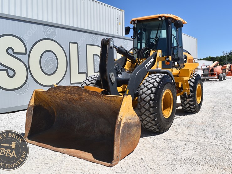 2021-deere-524-p-tier-image-1