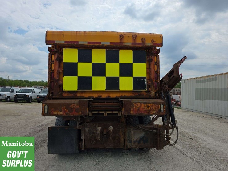 2011-international-workstar-7600-image-7
