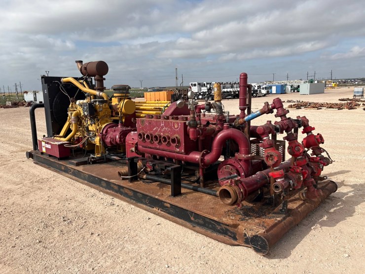 caterpillar-c15-image-1
