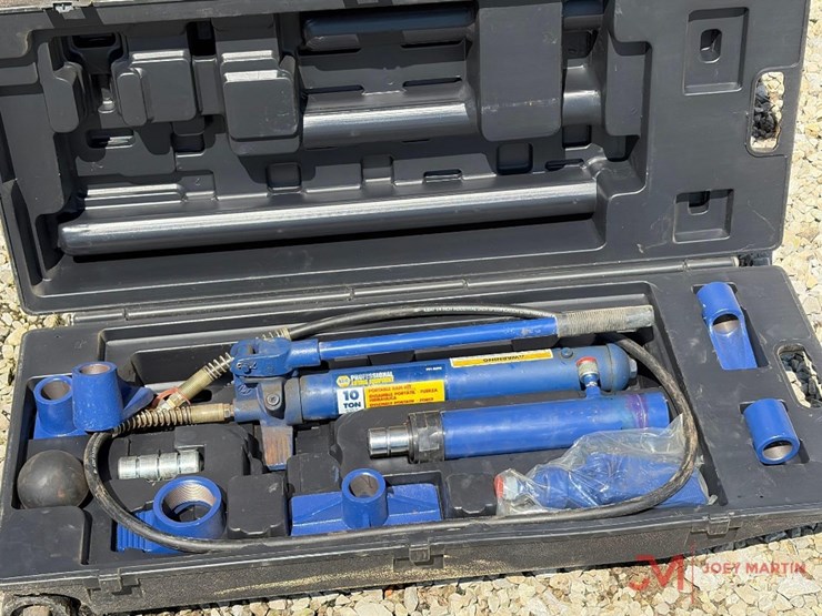 napa-professional-10-ton-porta-power-with-case-image-2