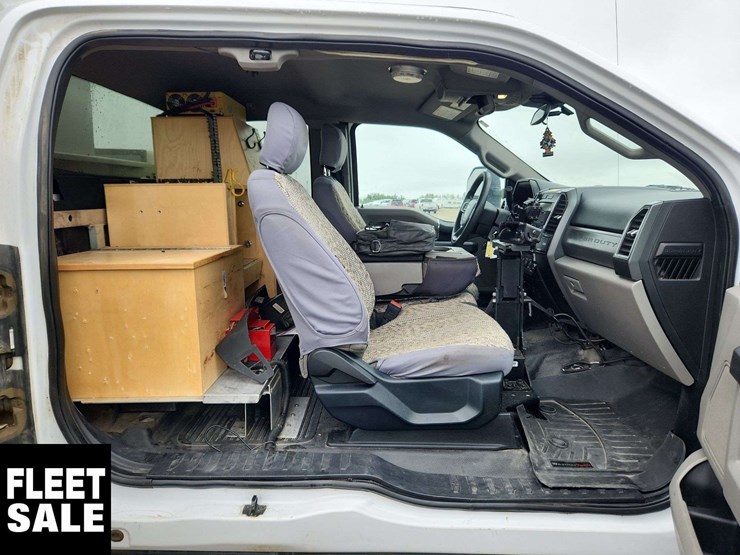 2021-ford-f550-image-20