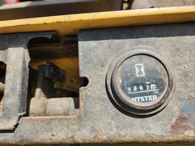 #375-•-hyster-90-forklift-image-10