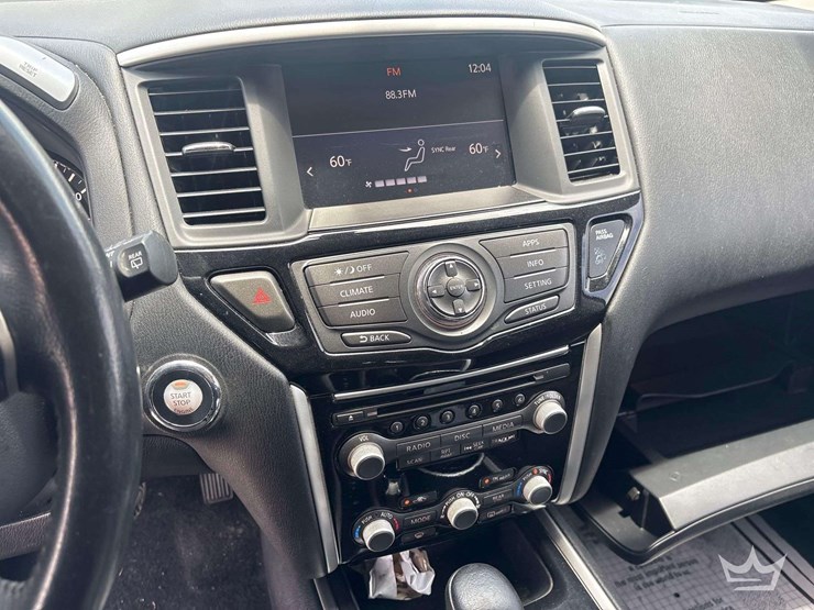 2019-nissan-pathfinder-image-10