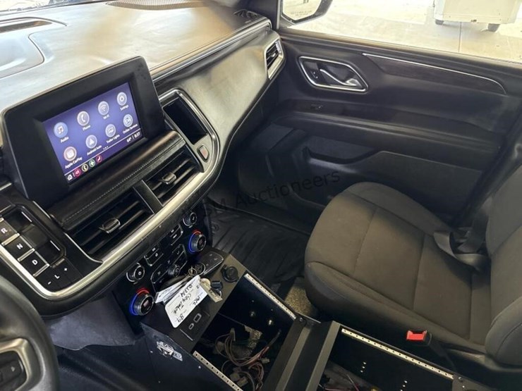 2023-chevrolet-tahoe-image-20