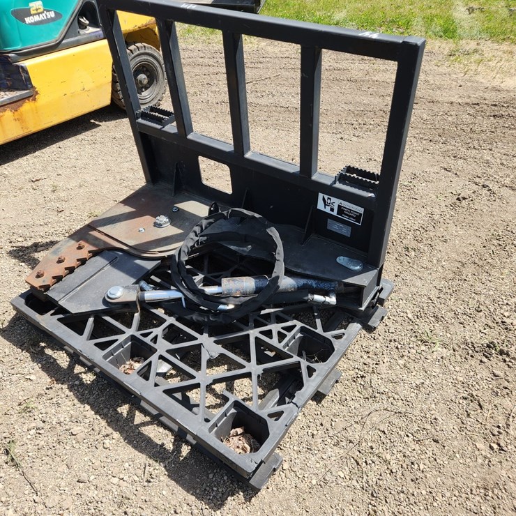 #352 • Skidsteer tree shear