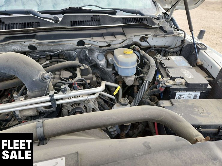 2013-ram-2500-slt-image-21