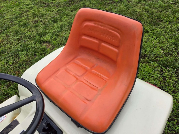 john-deere-112-image-7