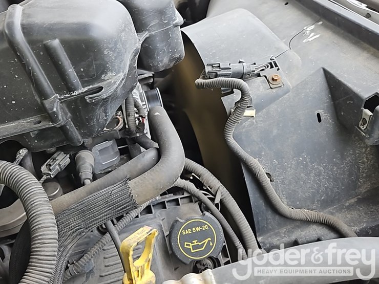 2015-ford-f350-sd-image-35