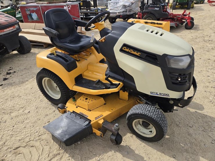 cub-cadet-gtx2100-image-3