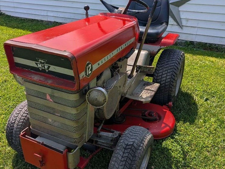 1967-massey-ferguson-12-image-2