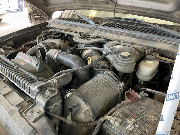 2004-ford-f350-image-12