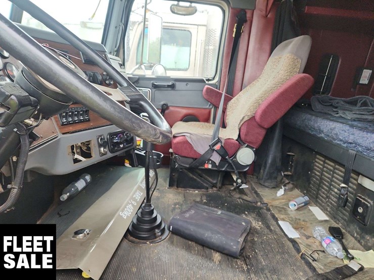2009-western-star-4900-image-7