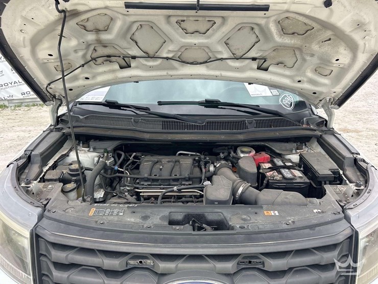 2018-ford-explorer-image-7