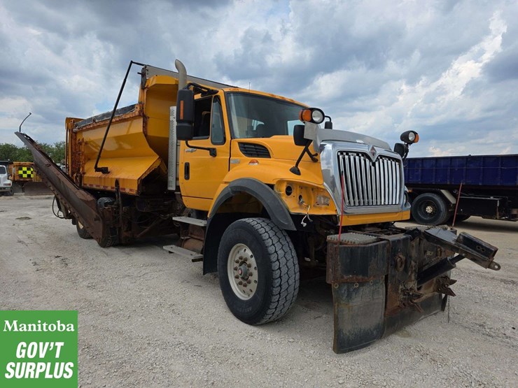 2010-international-workstar-7600-image-2
