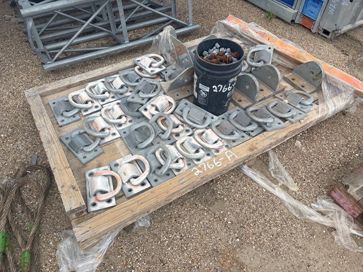 #30588-•-pallet-of-crane-rigging-image-2