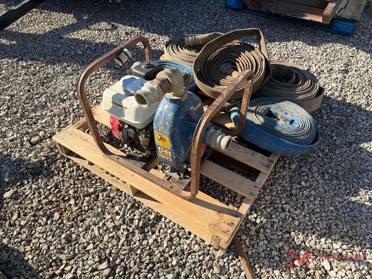 2"-trash-pump-w/-hose-image-4