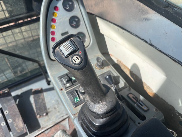 2013-terex-tc75-image-8