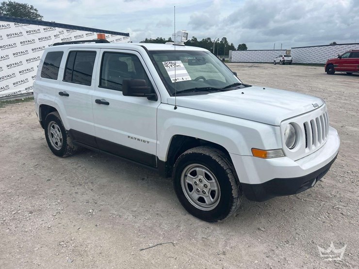 2016-jeep-patriot-image-2