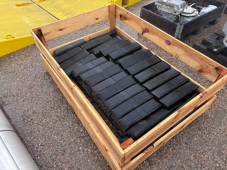 #36249-•-excavator-rubber-tracks-image-2