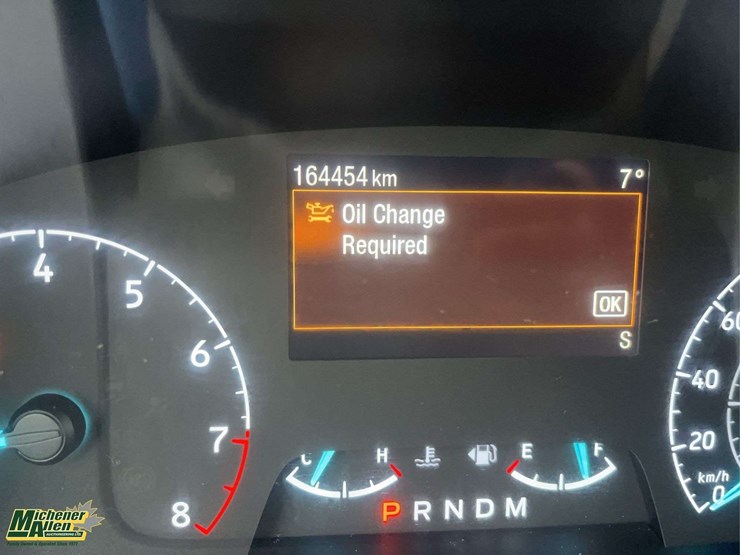 2020-ford-transit-image-24