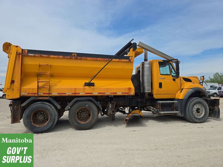 2010-international-workstar-7600-image-8