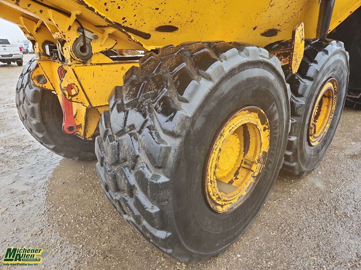 2014-volvo-a30g-image-13