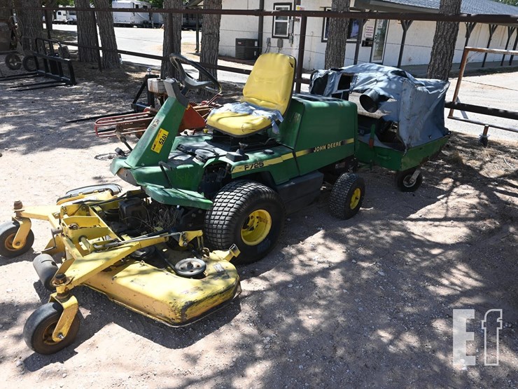 john-deere-f725-image-2
