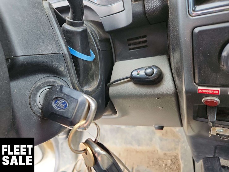 2019-ford-f550-image-36