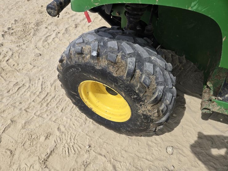 2004-john-deere-gator-image-12