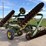 john-deere-220-image-4