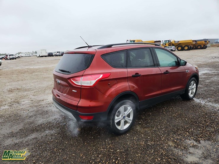 2016-ford-escape-image-4