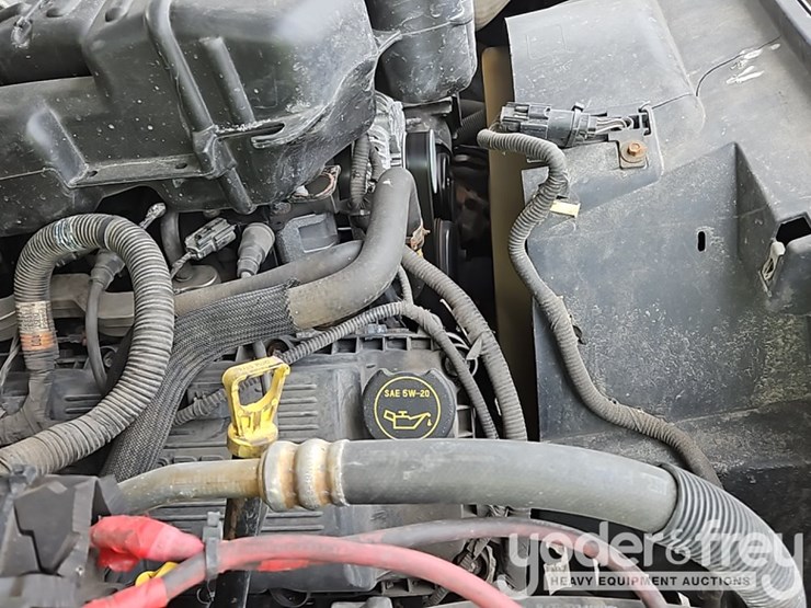 2015-ford-f350-sd-image-34