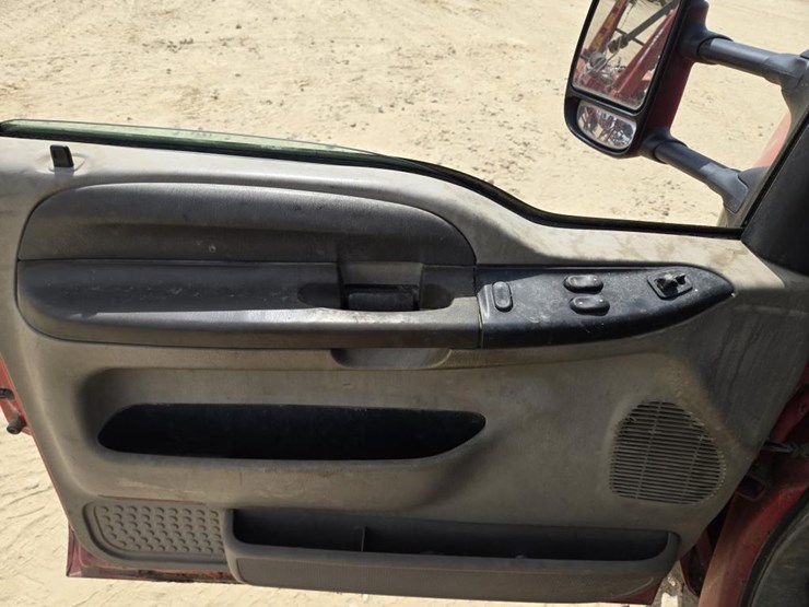 2001-ford-f450-image-18
